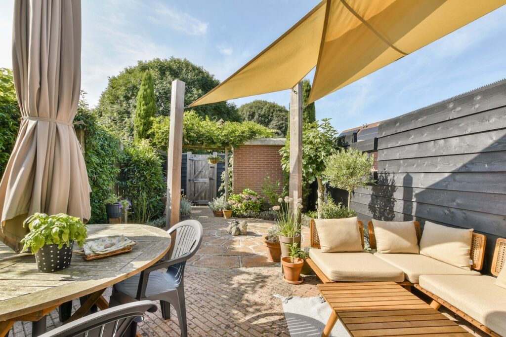 deck and patio shade sails newcastle